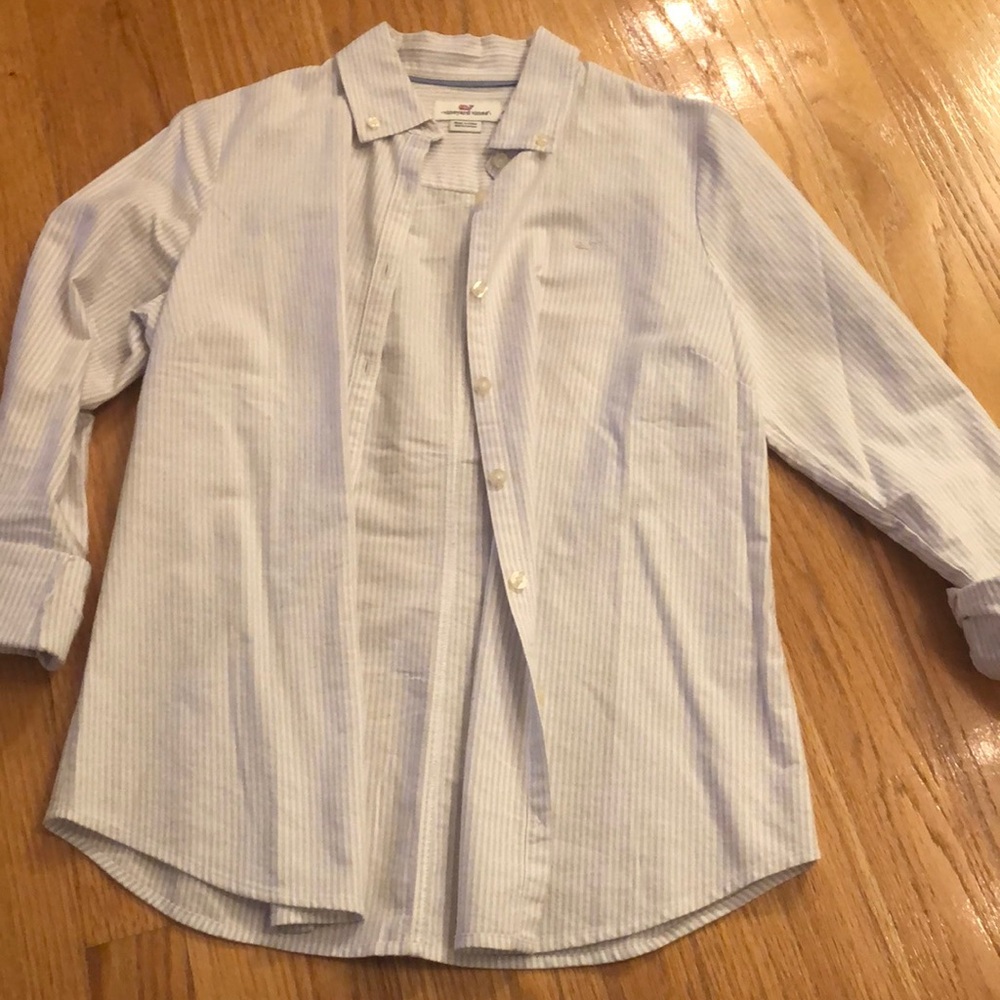 Vineyard Vines blouse